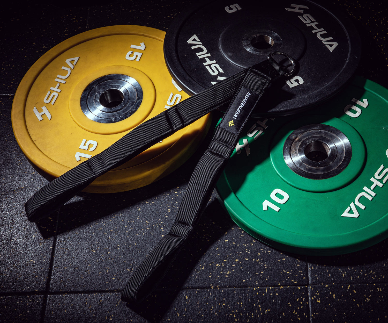 Rope vs Bar Tricep Pushdown: Which Builds More Muscle? | MANUEKLEAR