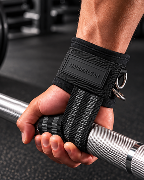 MANUEKLEAR cable machine straps in black